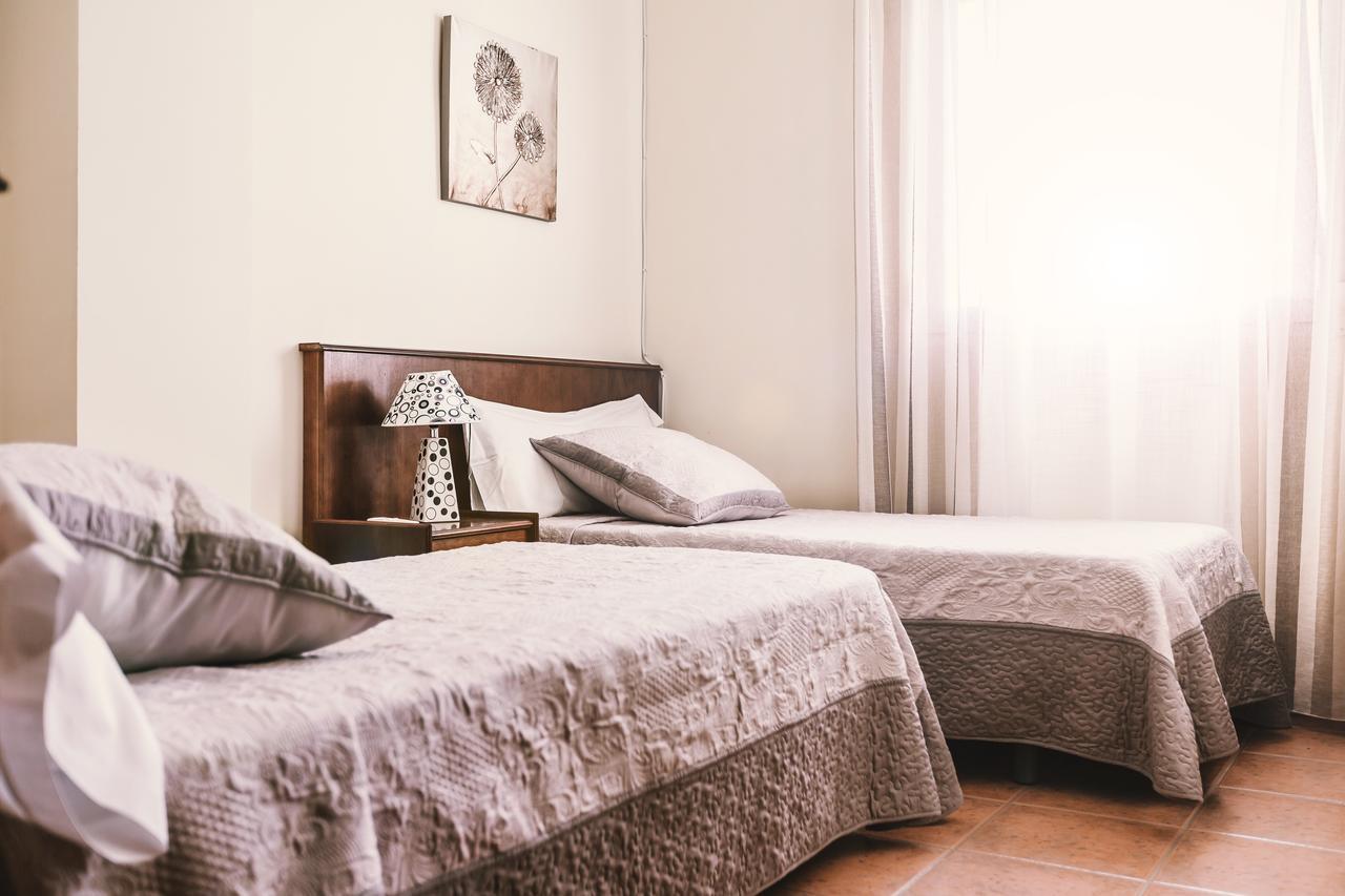 Hostal La Laguna Villanueva del Rey  Eksteriør billede